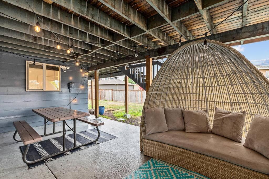 Pacific Nw Gem W/Hot-Tub 15 Minutes Airport. Apartment Auburn Luaran gambar